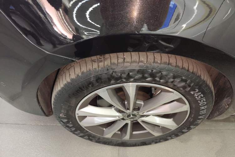 Used Mercedes-Benz V-Class 2020 V 260 Avantgarde Edition
