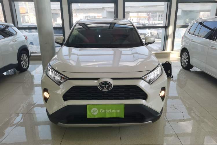 Used Toyota RAV4 2020 2.0L CVT Two-Wheel Drive Fashion Edition