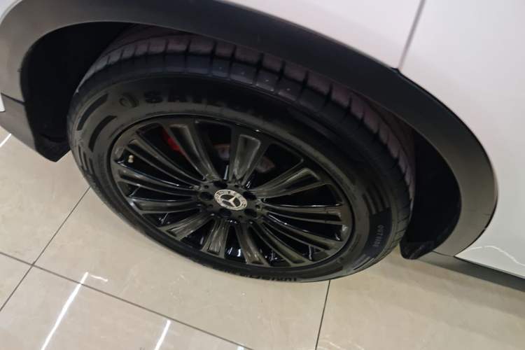 Used Mercedes-Benz GLC 2019 GLC 260 L 4MATIC Dynamic Model