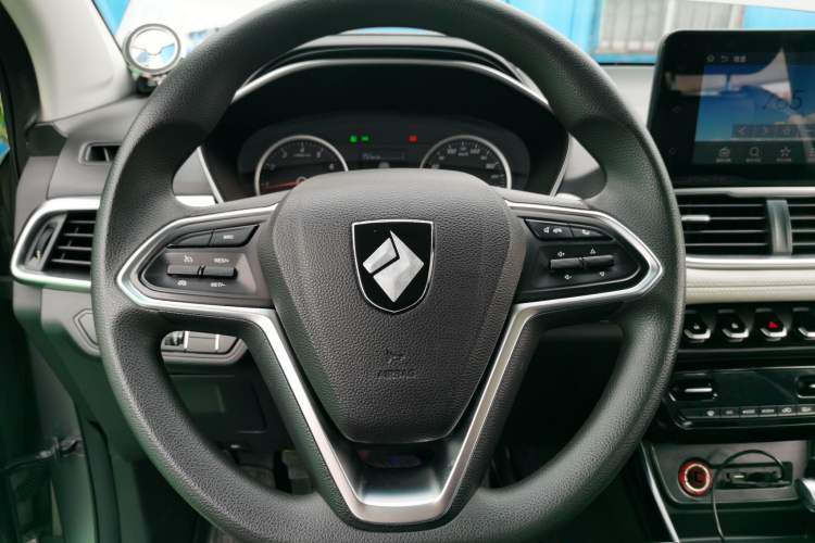 Used Baojun 530 2019 1.5T CVT Luxury Model 7 Seats China V Emission Standard