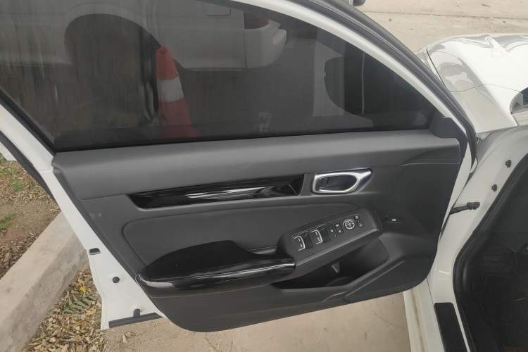 Used Honda Civic 2022 240TURBO CVT Dynamic Edition
