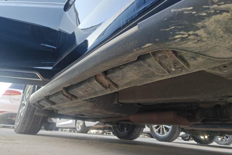 Used GAC Trumpchi GS8 2017 320T Two-Wheel Drive Luxury Smart Connectivity Version (7 Seats)
