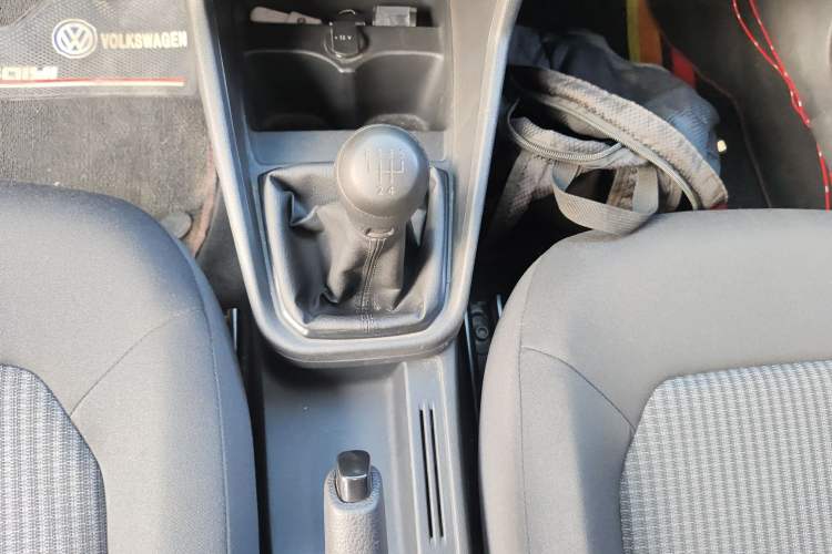 Used Volkswagen Santana 2016 1.6L Manual Fashion Edition
