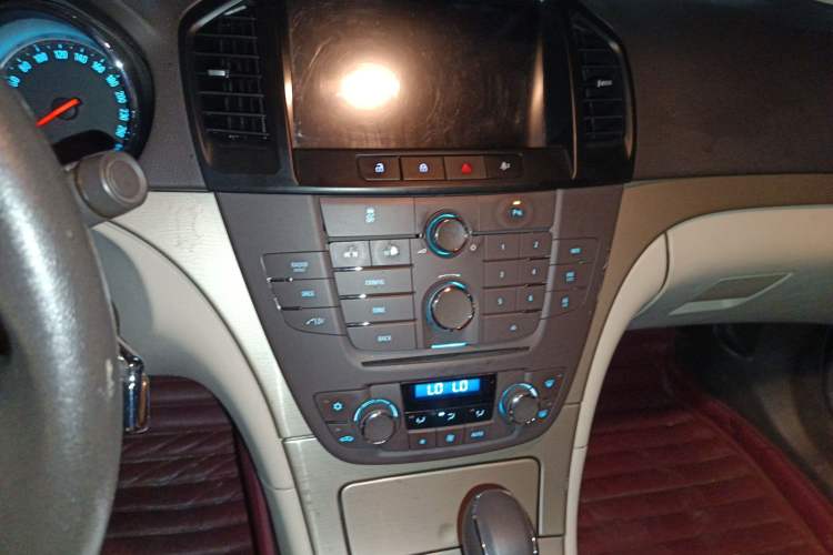 Used Buick Regal 2012 2.0L Comfort Edition
