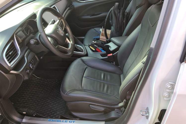 Used Buick GT 2018 18T Automatic Elite Model
