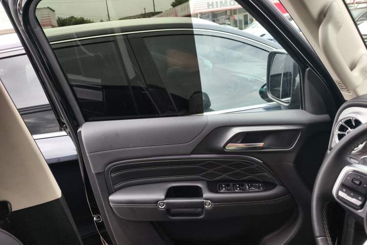 Used Tank 300 2023 Off-Road Edition 2.0T Challenger
