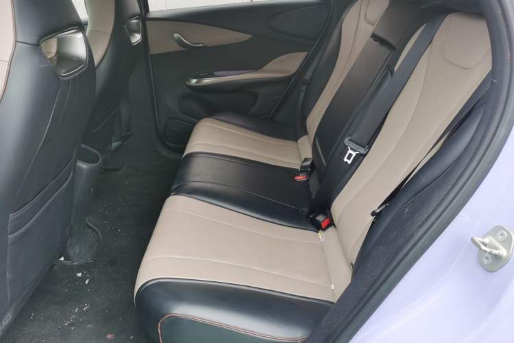 Used BYD Dolphin 2023 420 km Free Version
