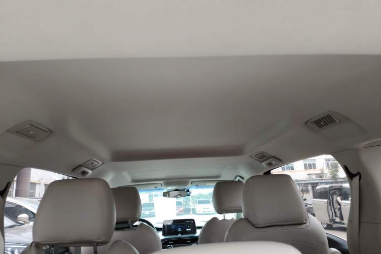 Used Buick GL8 2023 Land Executive Class Smart Enjoyment Model
