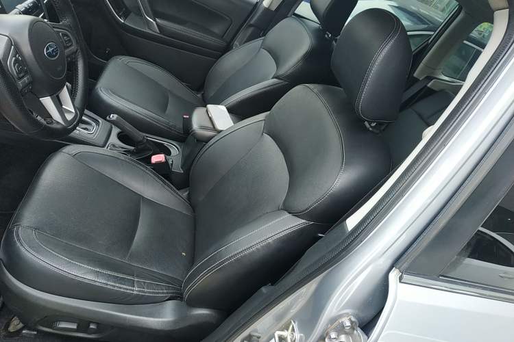 Used Subaru Forester 2016 2.0i Fashion Navigation Edition
