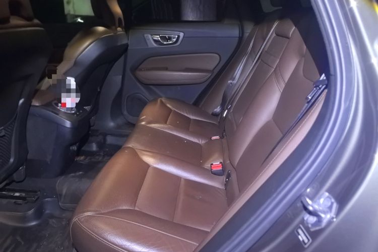 Used Volvo XC60 2021 T5 4x4 Smart Luxury Edition