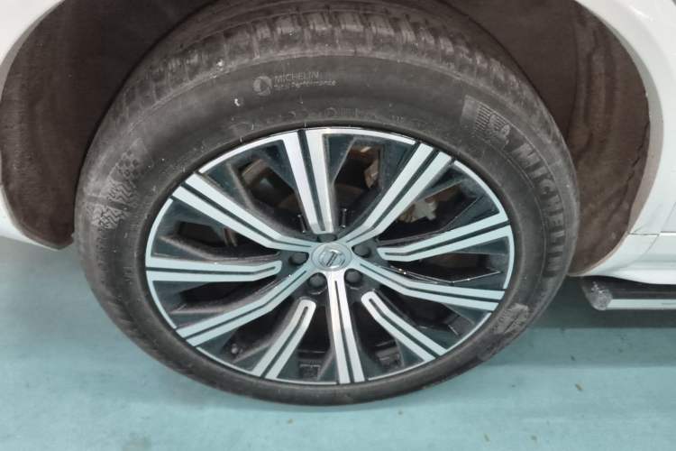 Used Volvo XC90 2022 B5 Smart Drive Luxury Edition 5 Seats