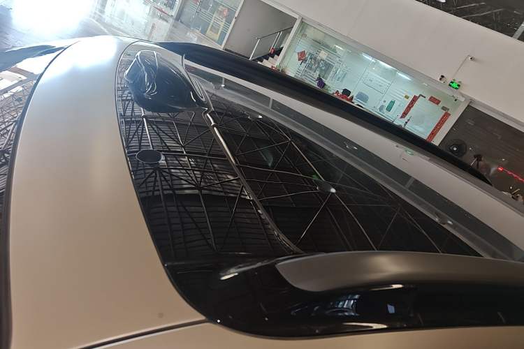 Used  #5 2024 Ultra-Long Range Extraordinary Journey Luxury Edition
