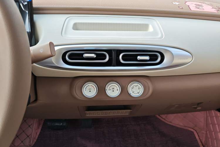 Used Wuling Hongguang MINIEV 2025 Four-Door Version Advanced Edition
