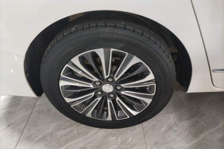 Used Buick GL8 2021 ES Land Cruiser 653T Smart Flagship Model
