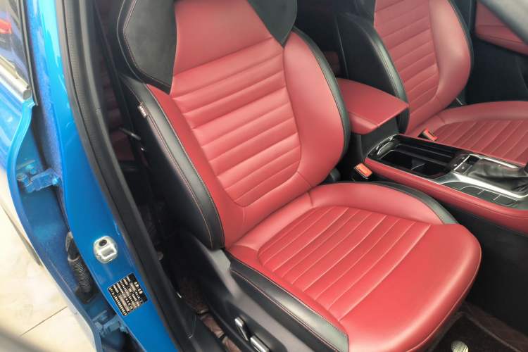 Used MG HS 2019 20T Automatic Two-Wheel Drive Trophy Super Sport Version China VI Standard
