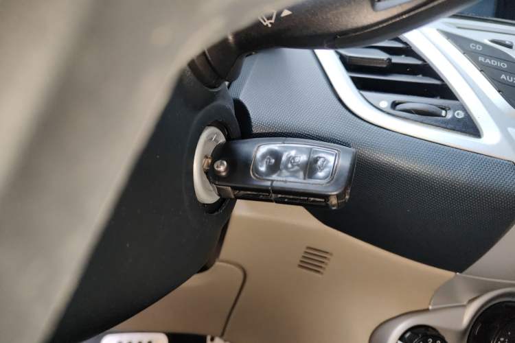 Used Ford Fiesta 2009 Sedan 1.5L Automatic Fashion Edition
