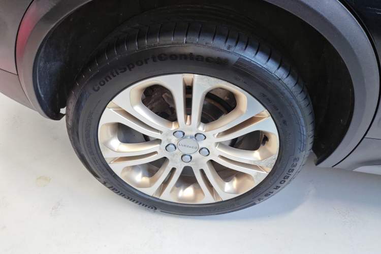 Used Lynk & Co 01 2017 2.0T Two-Wheel Drive Pro Edition
