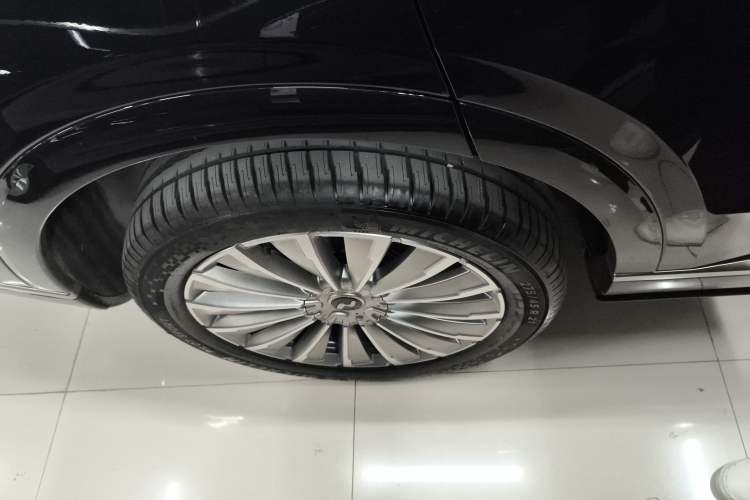 Used ONVO Luxeed L90 2025 Model—Max Six-Seater Version