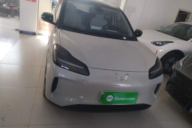Used Wuling Bingo PLUS 2024 330 km Range Five-Seater Version
