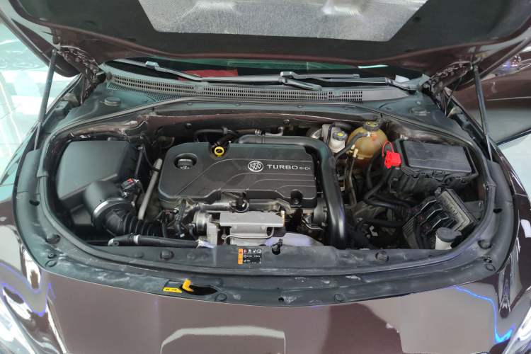 Used Buick LaCrosse 2018 20T Leading Model
