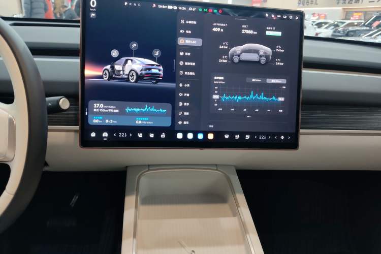 Used ONVO L60 2024 60 kWh All-Wheel Drive