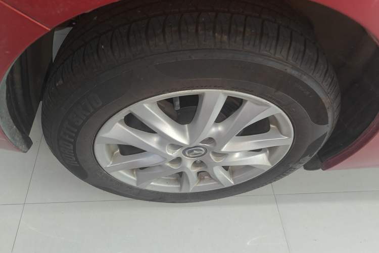 Used Mazda Mazda 3 Axela 2017 Sedan 1.5L Automatic Luxury Model China VI Standard
