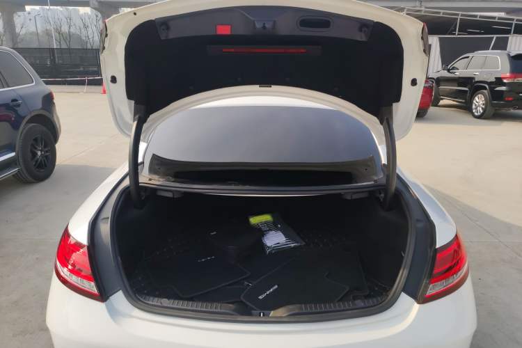 Used Mercedes-Benz C-Class (Import) 2022 Refreshed C 260 Coupe
