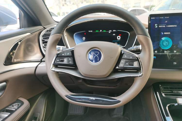 Used BYD Han 2020 DM Four-Wheel Drive Performance Edition Luxury Model
