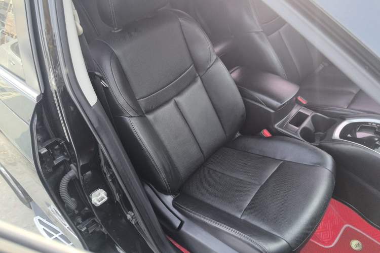 Used Nissan X-Trail 2014 2.0L CVT Comfort Edition 2WD
