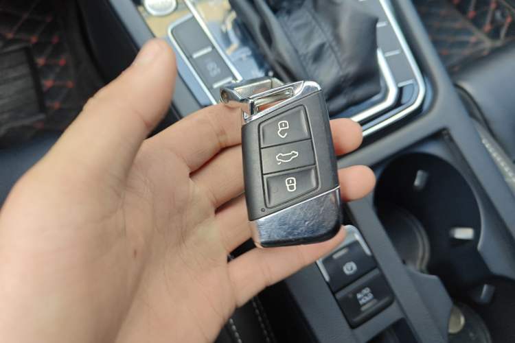 Used Volkswagen Magotan 2020 280TSI DSG Comfort Edition
