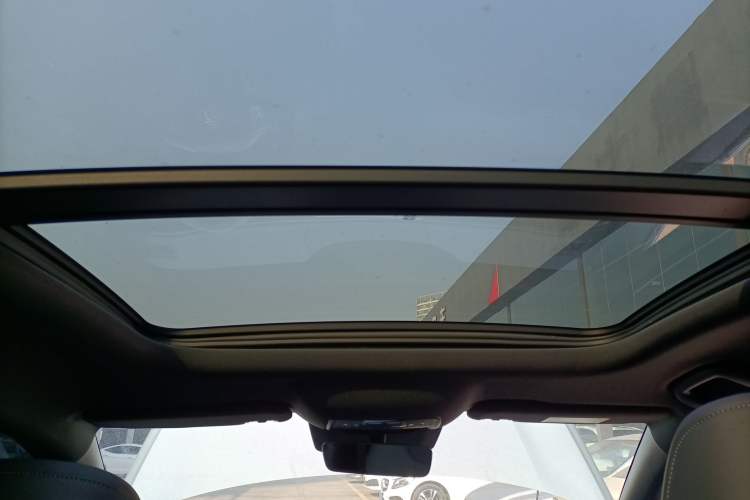 Used BYD Qin L 2025 DM-i Smart Drive 120KM Superior Model
