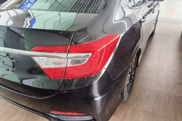 Used Honda Crider 2015 1.8L automatic comfort version