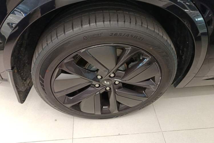 Used Li Auto L9 2022 Max model