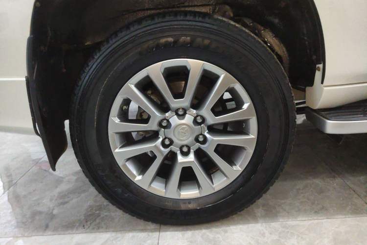 Used Toyota Prado 2019 3.5L Automatic TX-L Deluxe Edition