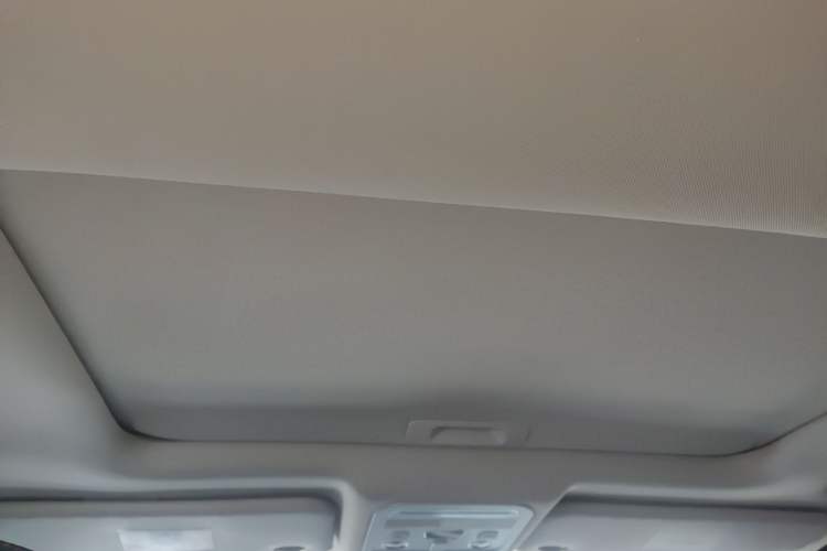 Used FORTHING Joyear X5 2017 Enjoy Series 1.6L CVT Luxury Model