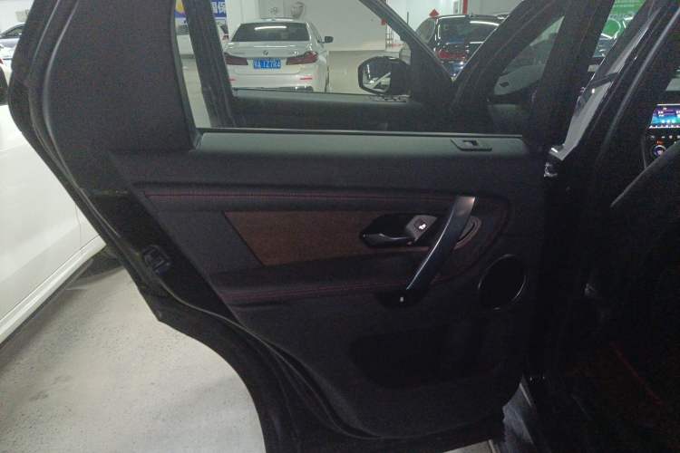 Used Land Rover Discovery Sport 2021 249 PS R-Dynamic SE Performance Tech Edition 5 Seats
