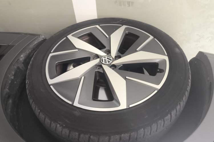 Used Volkswagen ID.4 CROZZ 2022 Long-Range Lite PRO Edition
