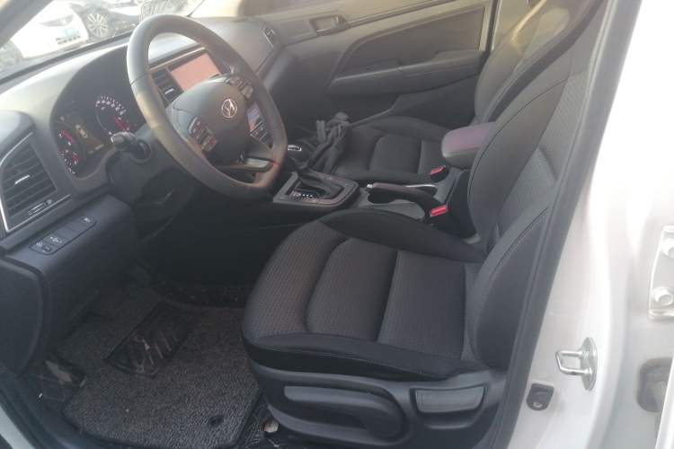 Used Hyundai Elantra 2018 1.4T Dual-Clutch Xuan Dong · Dynamic Edition
