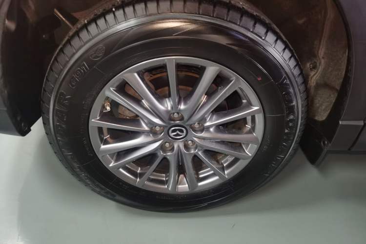 Used Mazda CX-5 2017 2.0L Automatic 2WD ZhiShang Trim China V Standard