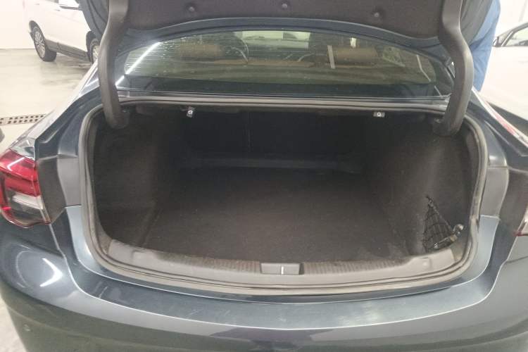 Used Buick Regal 2019 28T Luxury Edition China VI