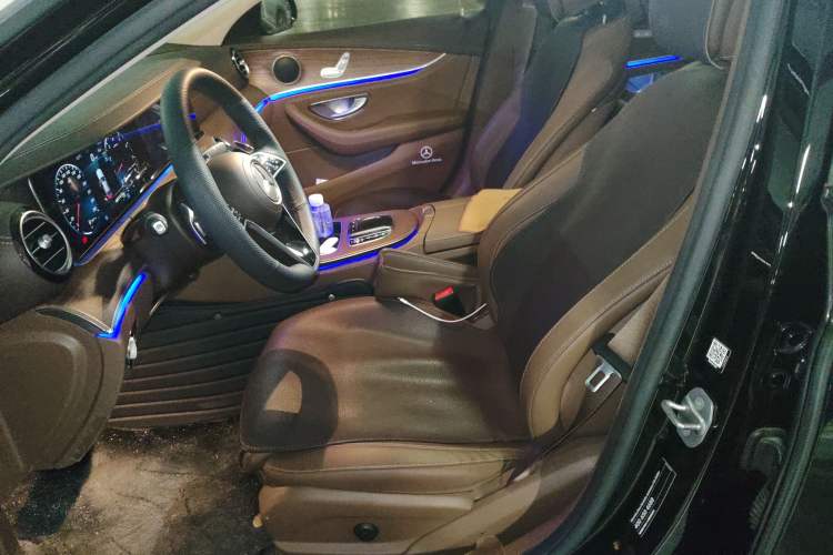 Used Mercedes-Benz E-Class 2023 Facelift E 260 L
