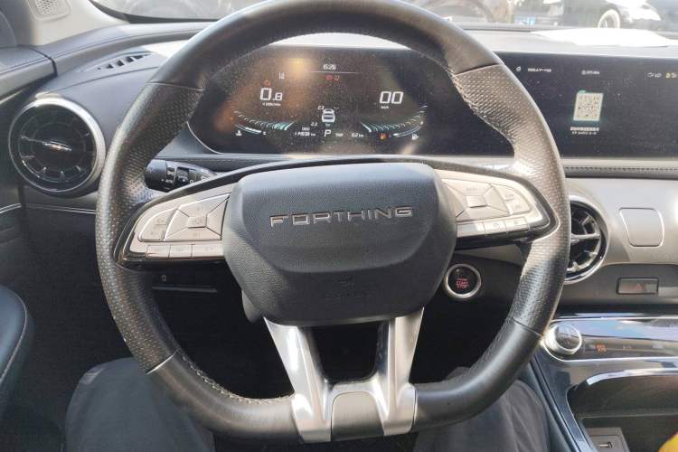 Used FORTHING T5 EVO 2021 1.5TD DCT Diamond Edition
