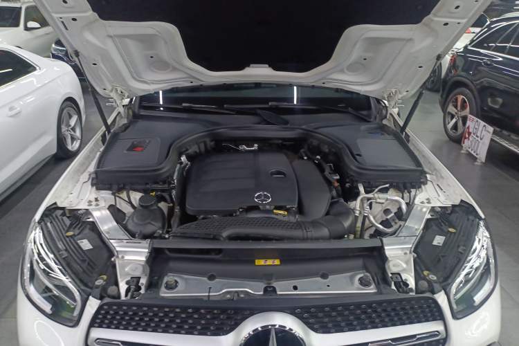 Used Mercedes-Benz GLC 2020 Facelift GLC 300 L 4MATIC Dynamic Edition
