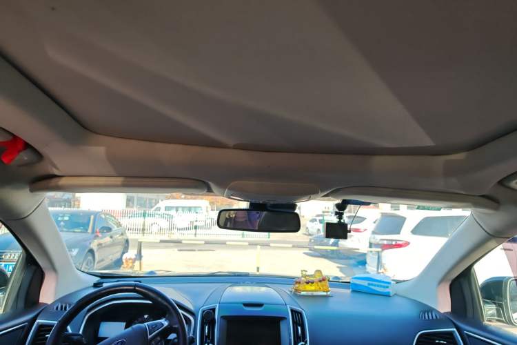 Used Ford Edge 2015 2.0T GTDi 4x4 High-Grade Model
