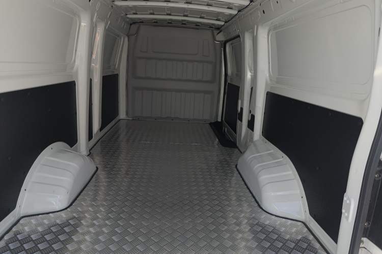 Used Dongfeng Yufeng EM27 2024 EM27L BYD CATL 41.86 kWh
