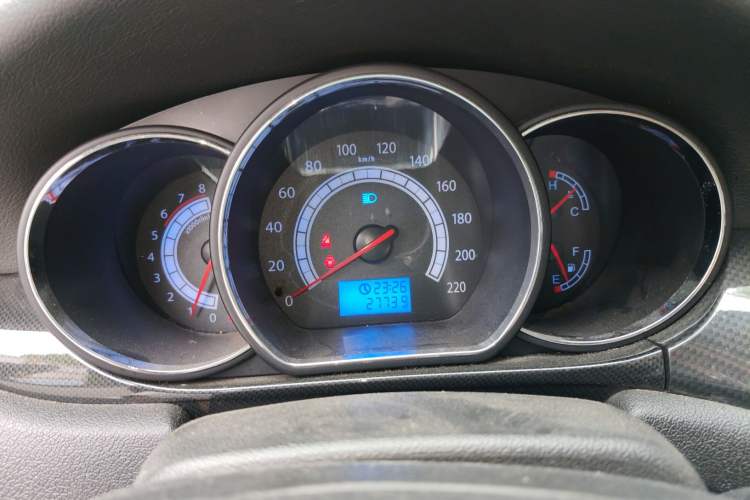 Used  Heyue 2012 1.5L Manual Luxury Sport Edition