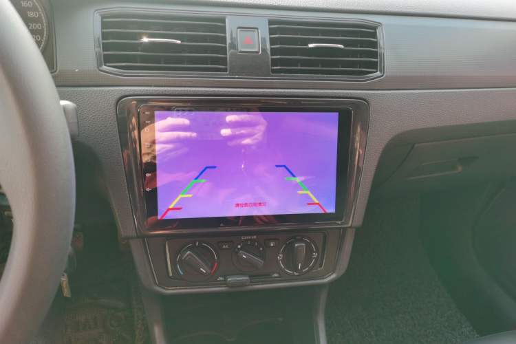 Used Volkswagen Santana 2019 1.5L Manual Fashion Edition China VI Standard
