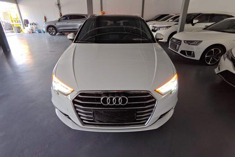 Used Audi A3 2020 Sportback 40 TFSI Style Edition China VI Emission Standard
