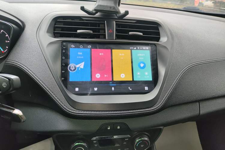 Used Ford Escort 2015 1.5L Automatic Fashion Model