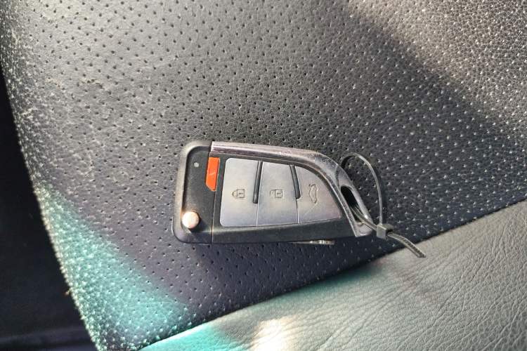 Used Toyota Prado 2014 2.7L Automatic Standard Edition
